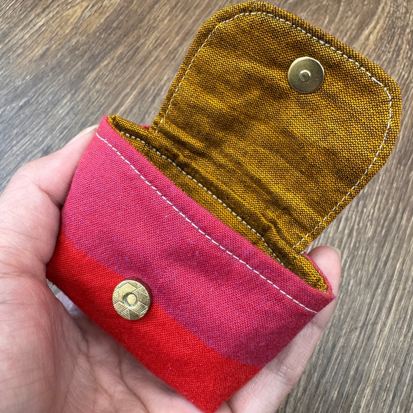 903 ワイヤレスイヤホンケース