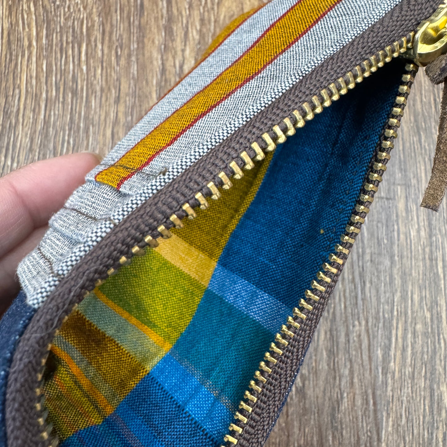 127 コインパース